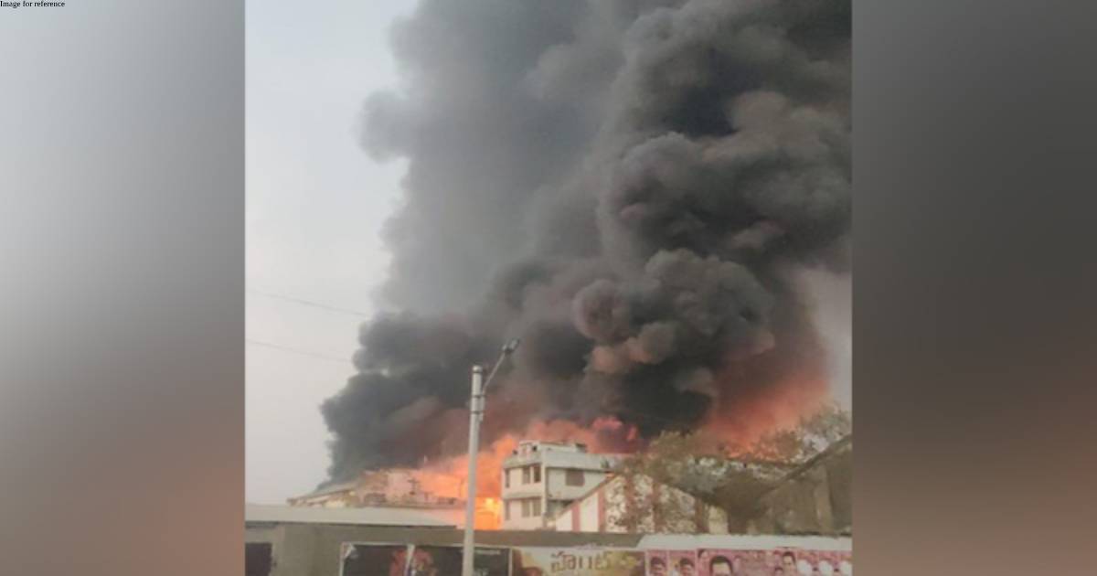 Godown gutted in massive fire in Hyderabad's Chikadpally